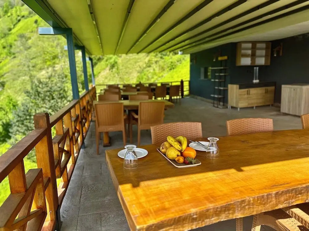 Ардешен: Celazeni̇ Bungalov