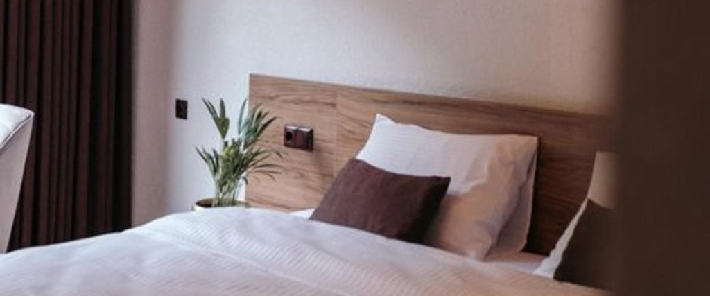 Арили: Kamilet Otel Ve Restorant