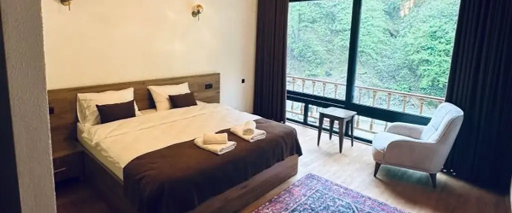 Арили: Kamilet Otel Ve Restorant