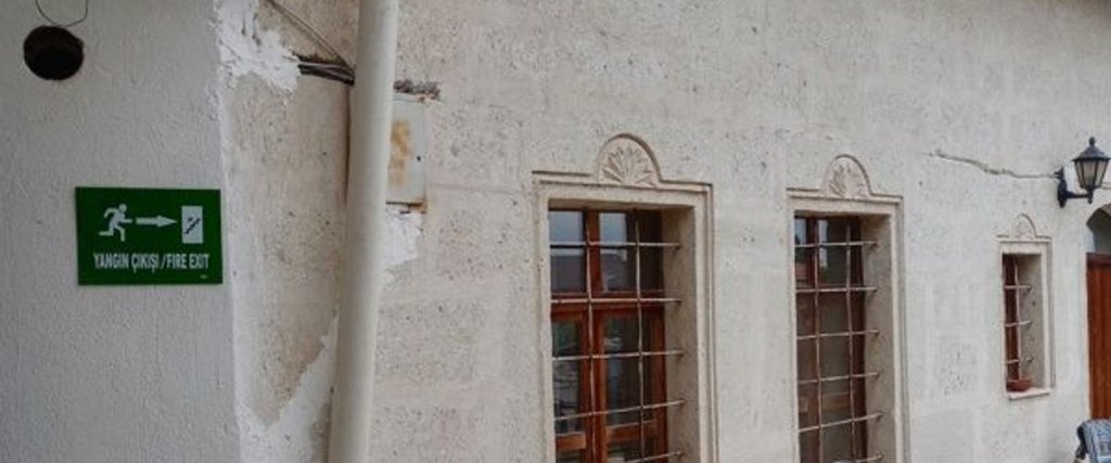 Аванос: Potters Cave Hotel Pension