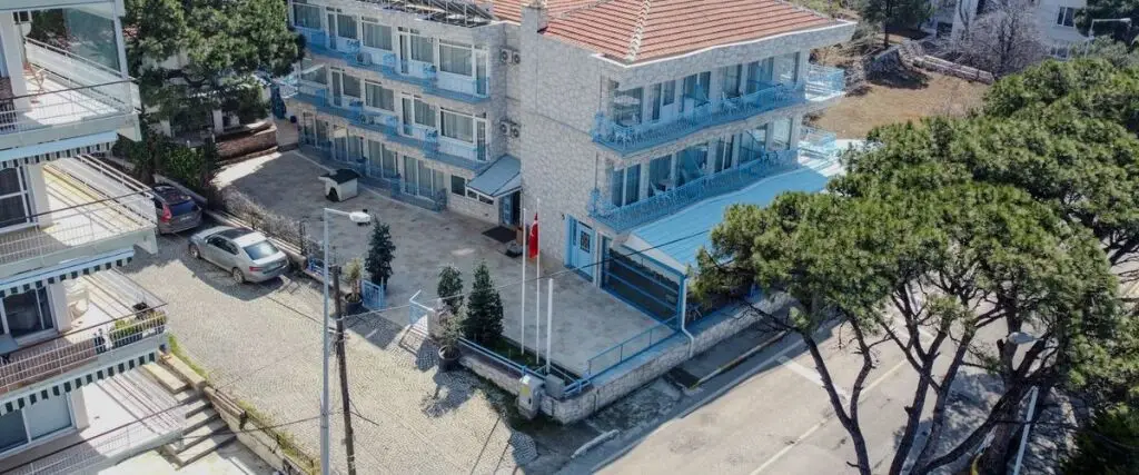 Ayvalık Maviçam Otel — фото 1