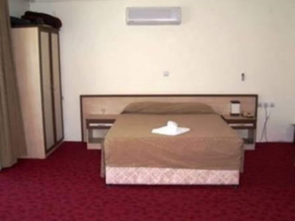 Бельдиби: Monk Resort Hotel