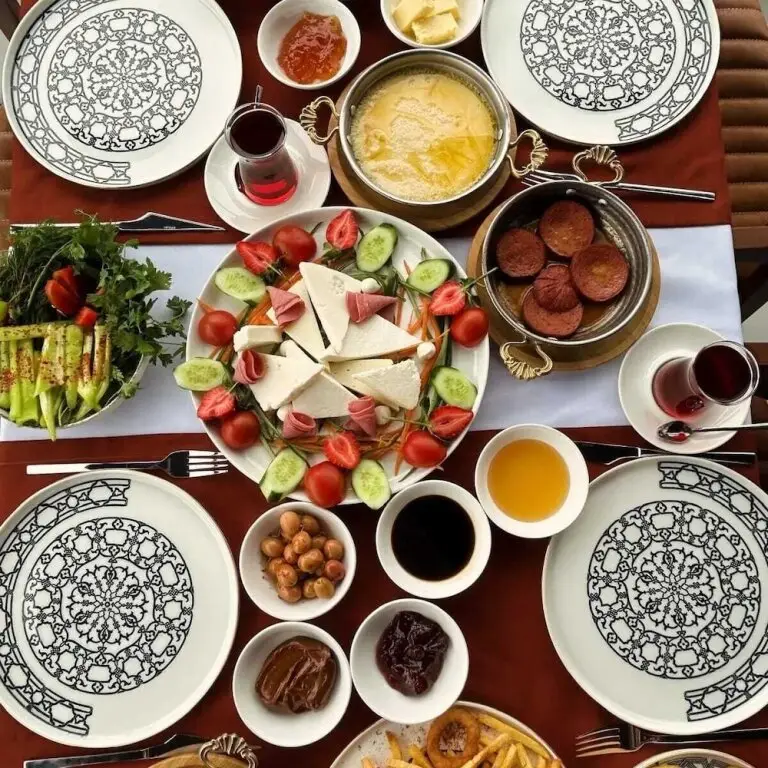 Буланджак: Ayatoure Hotel