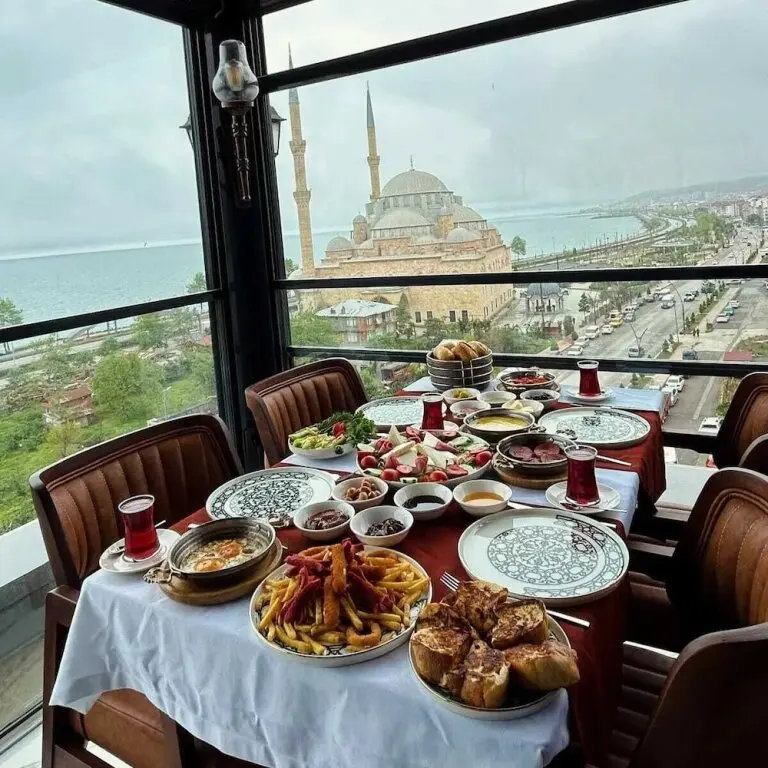 Буланджак: Ayatoure Hotel