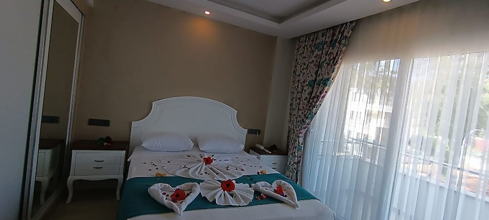 Ешиловаджик: Polari̇s Hayat Motel