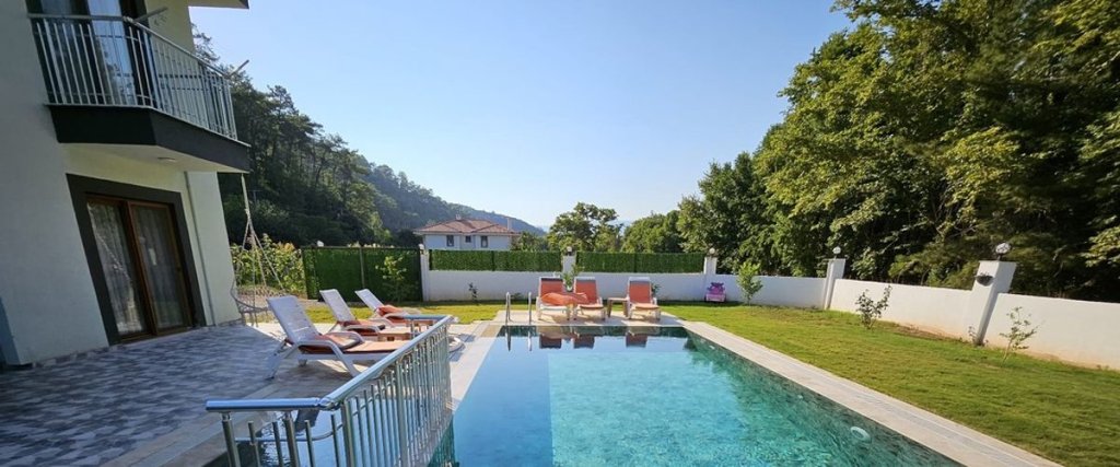 Камликой: Villa Noyan Marmaris