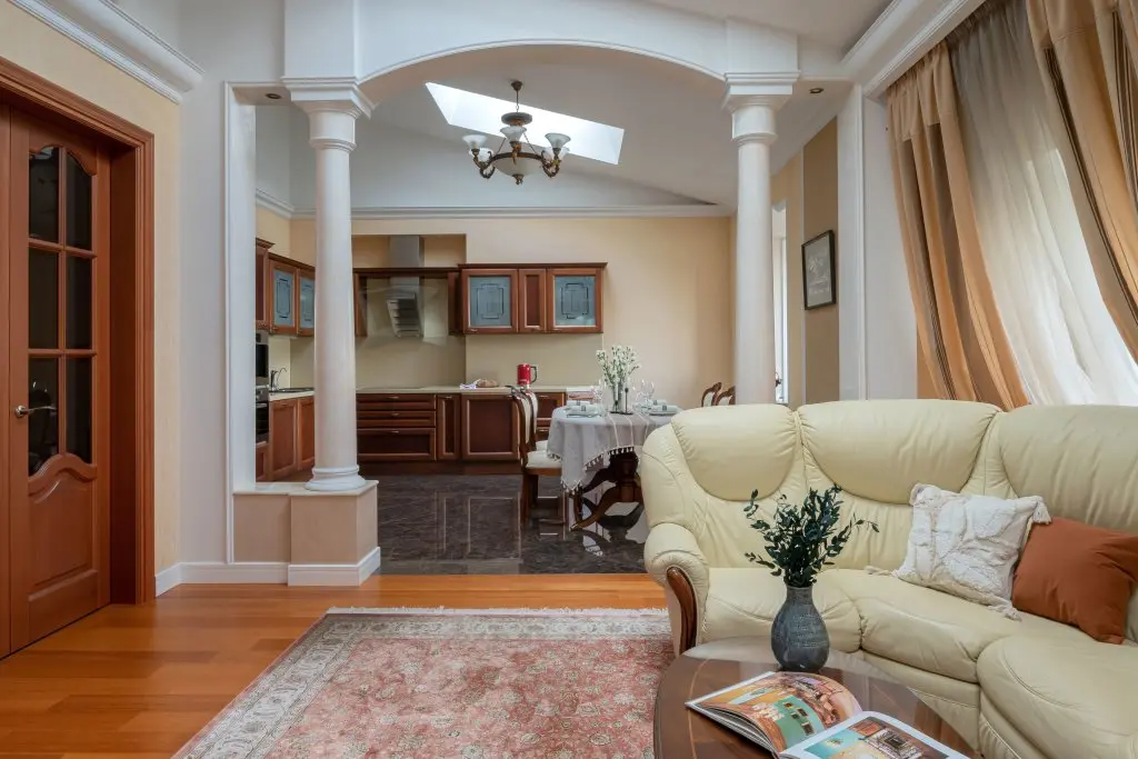 Санкт-Петербург: Апартаменты MyhomeYourhome на 11-ой линии Васильевского острова 4