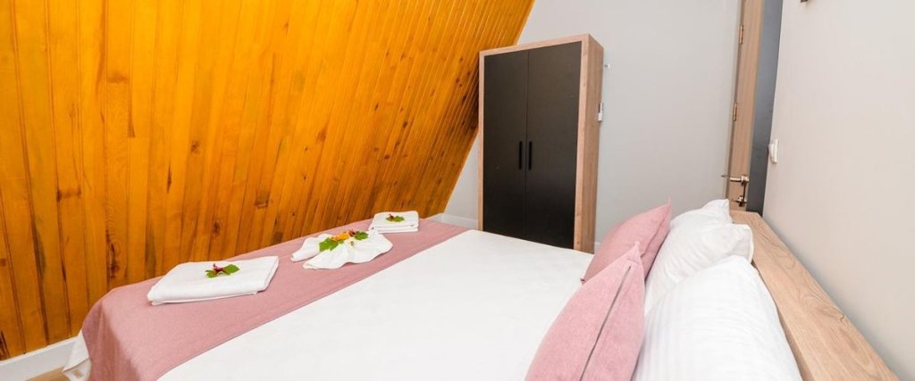 Исламлар: Villa Dia