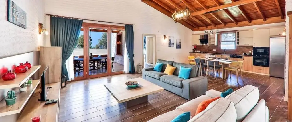 Исламлар: Villa Sunny-1