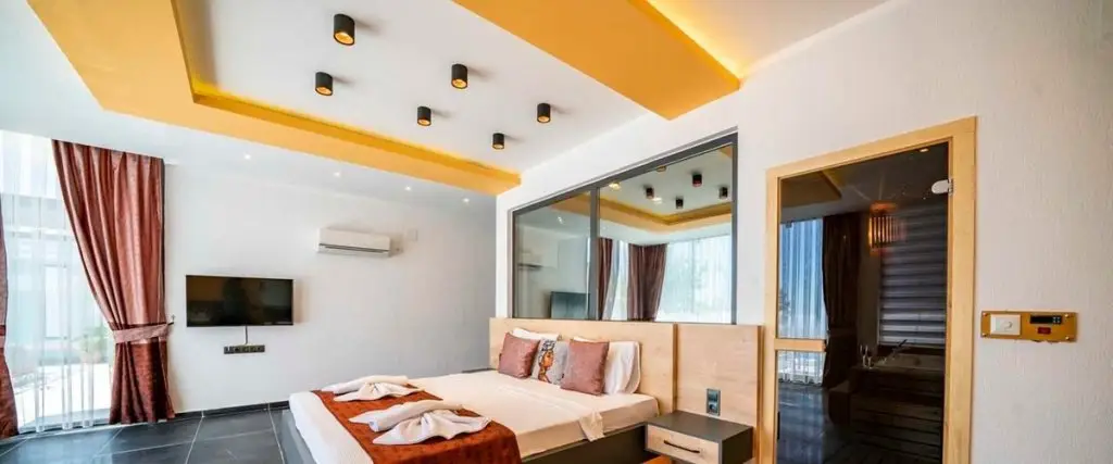 Исламлар: Villa Anıt