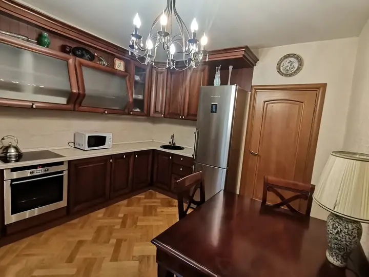 Санкт-Петербург: Квартира на Варшавской 59
