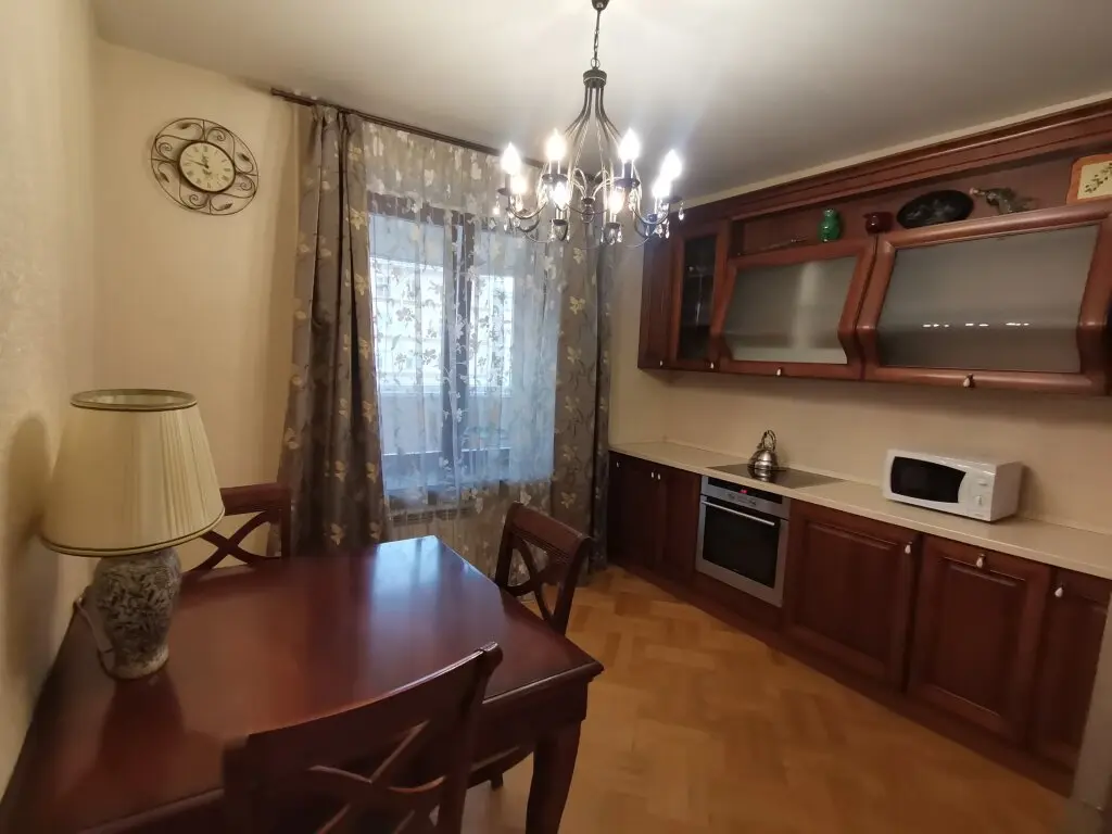 Санкт-Петербург: Квартира на Варшавской 59