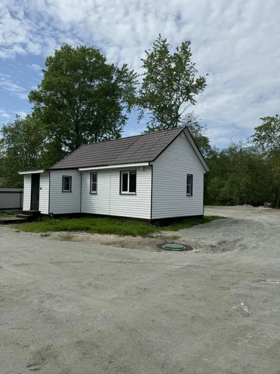 Медвежьегорск: Частный дом House by river
