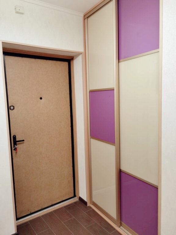 Калининград: Na Internatsionalnoy 72 Apartments