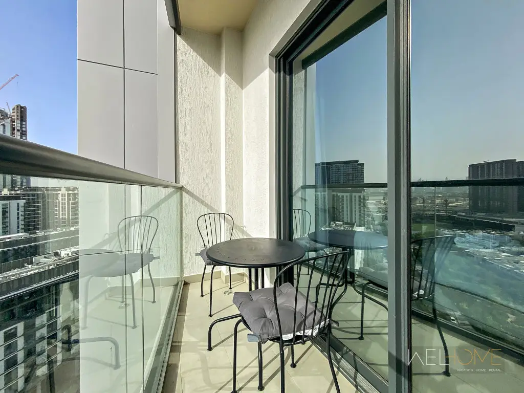 Дубай: Апартаменты WelHome - Charming Apt With City Lights in Sobha Waves