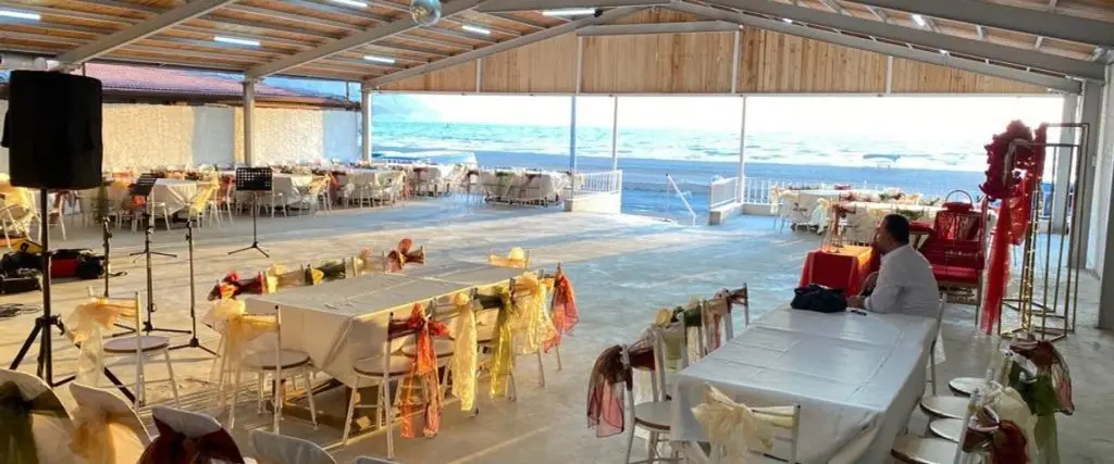 Мейдан: Samandağ Mert Pansiyon Restaurant