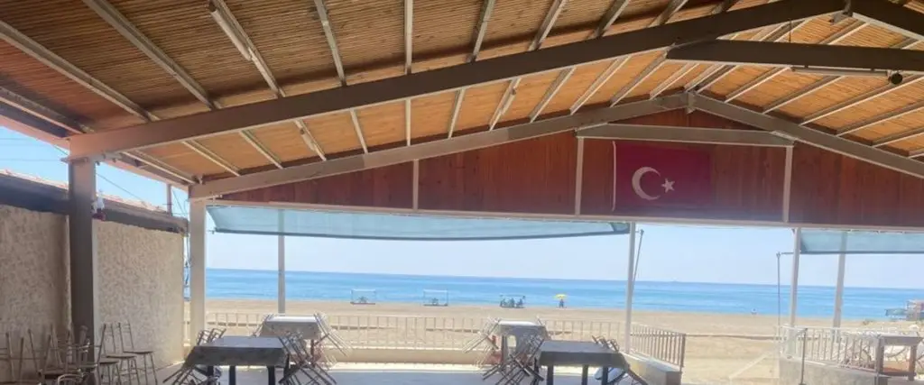 Мейдан: Samandağ Mert Pansiyon Restaurant
