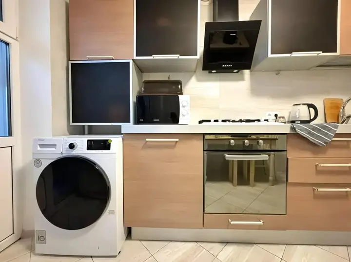 Новороссийск: Квартира Четырехкомнатная