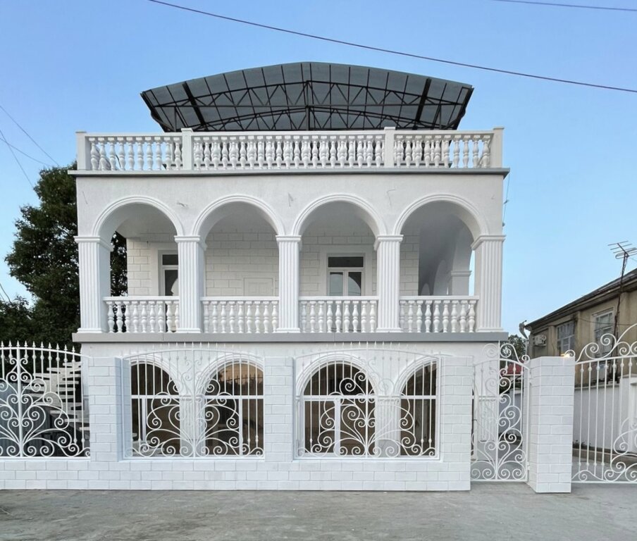 Гостевой дом White House Sukhum — фото 1