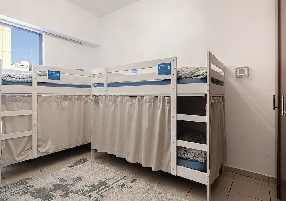 Дубай: Jbr Beach Hostel