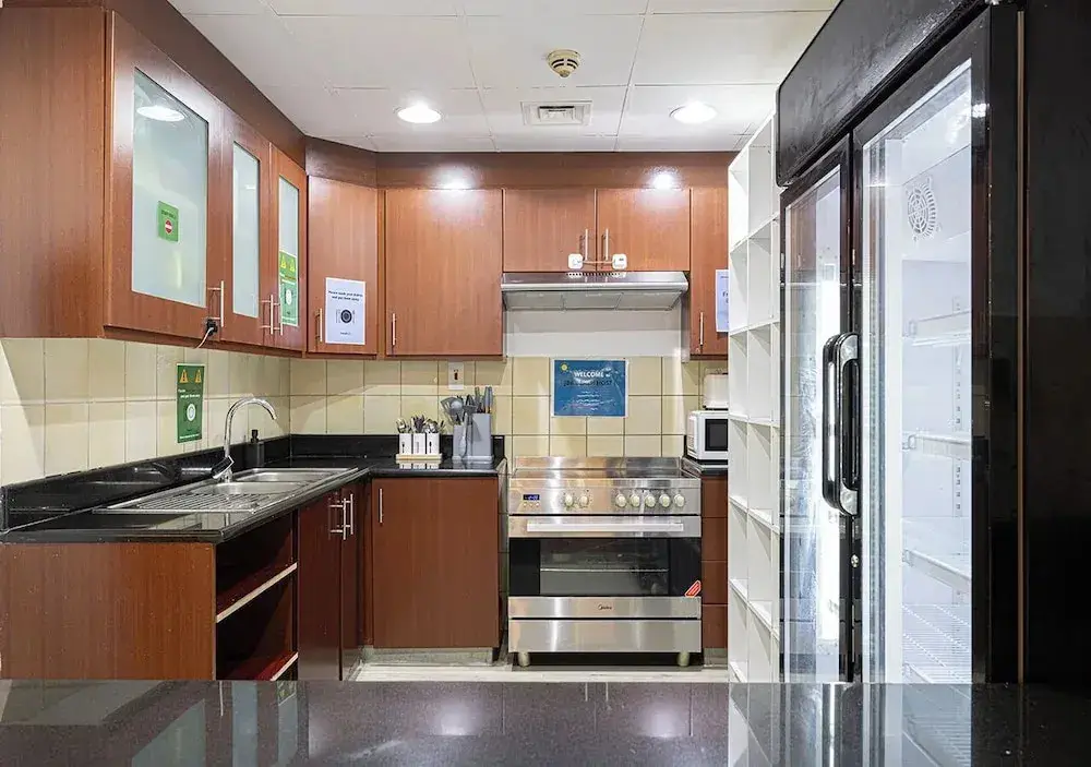 Дубай: Jbr Beach Hostel