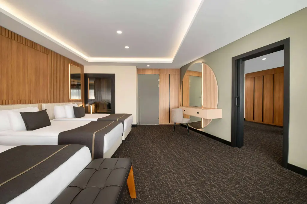 Менёмен: FT Lotus Thermal Hotel&Spa, Trademark Collection By Wyndham