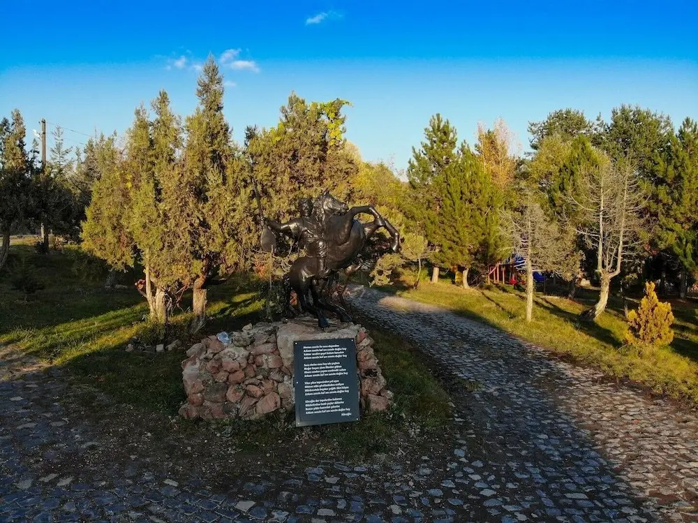 Бёлючеккая: Kibriscik Koroglu Dag Evleri