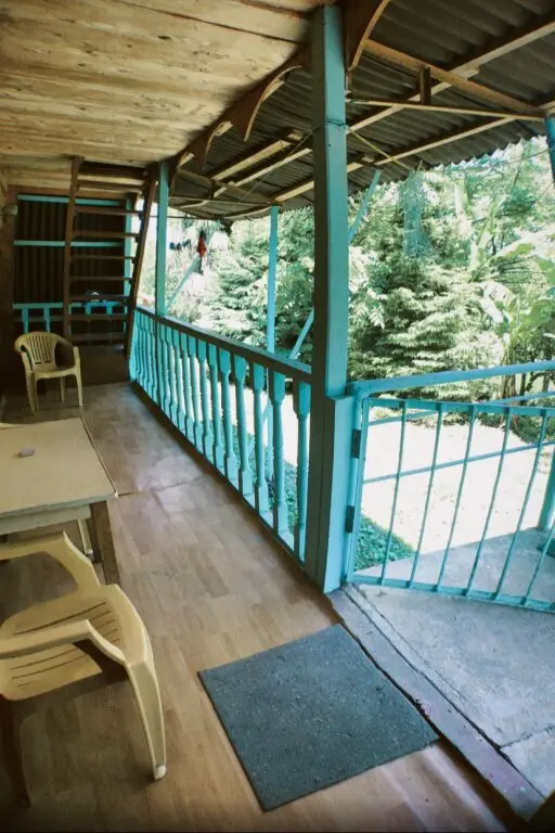 Кобулети: Частный дом Wooden House Tsikhisdziri