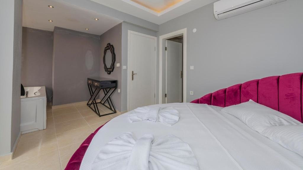 Фетхие: Blue - 4 Bedroom Holiday Villa in Hisarönü