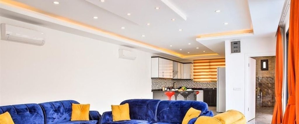 Ешилькёй: Villa Bronz