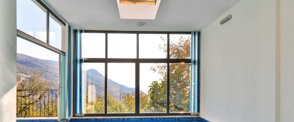 Исламлар: Villa Genevi