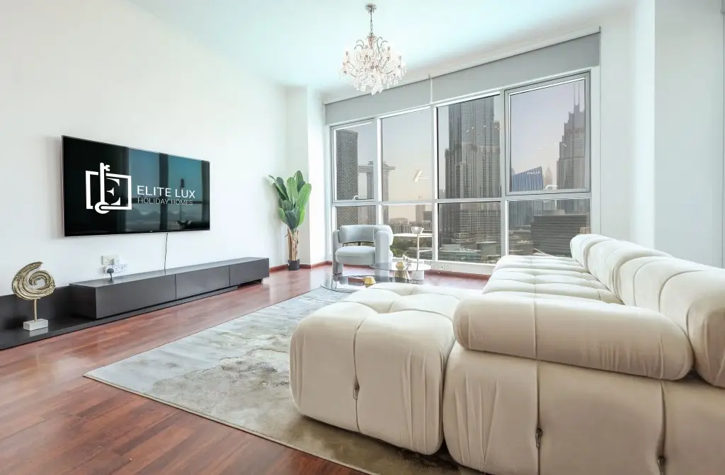 Дубай: Апартаменты Elite LUX Holiay Homes - Breathtaking Burj Khalifa Views 2 BHK in Downtown Dubai
