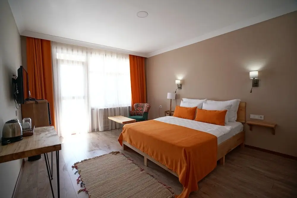 Хавса: Vinum Otel & Tennis Courts By Edrine Vine
