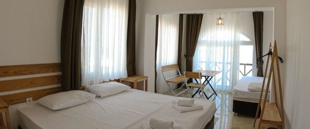 Карабурун: Mari Otel Yeniliman