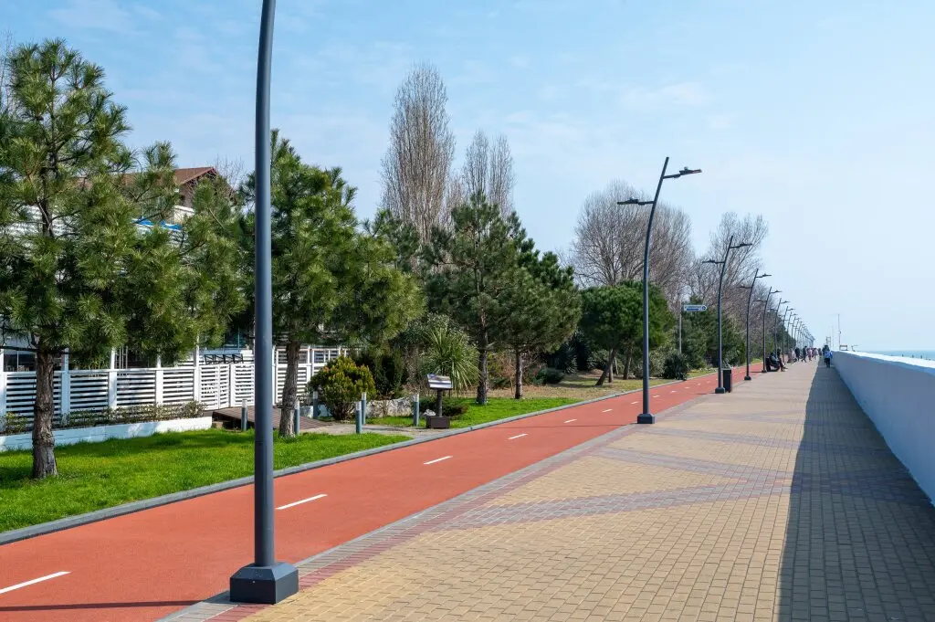 Сочи: Апартаменты Red Apartments Арт Лайт Адриан