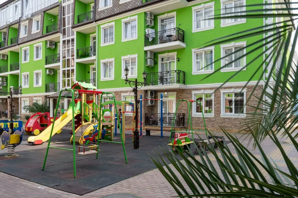 Сочи: Апартаменты Red Apartments Арт Лайт Адриан