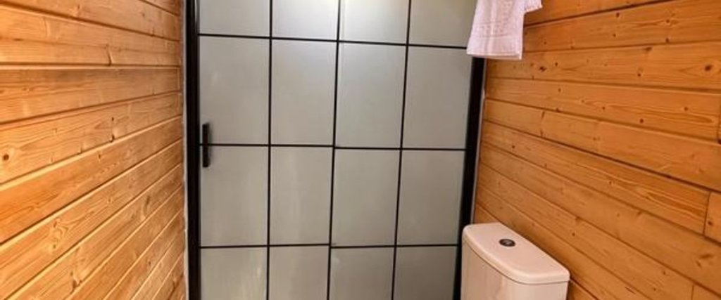 Капысую: Luna Bungalov