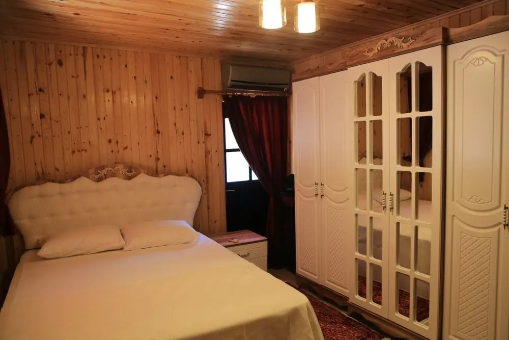 Кумлуджа: Robina Bungalov