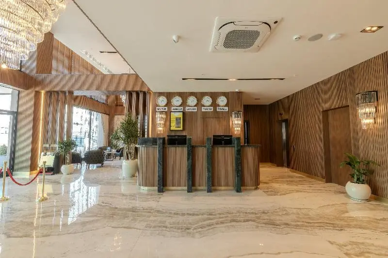 Мерсин: By The Marina Hotel