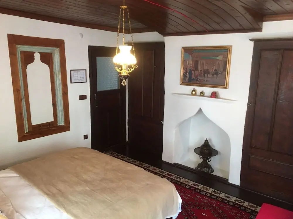 Мудурну: Beyzadeler Konağı