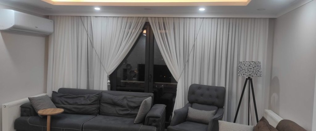 Ризе: Sama House
