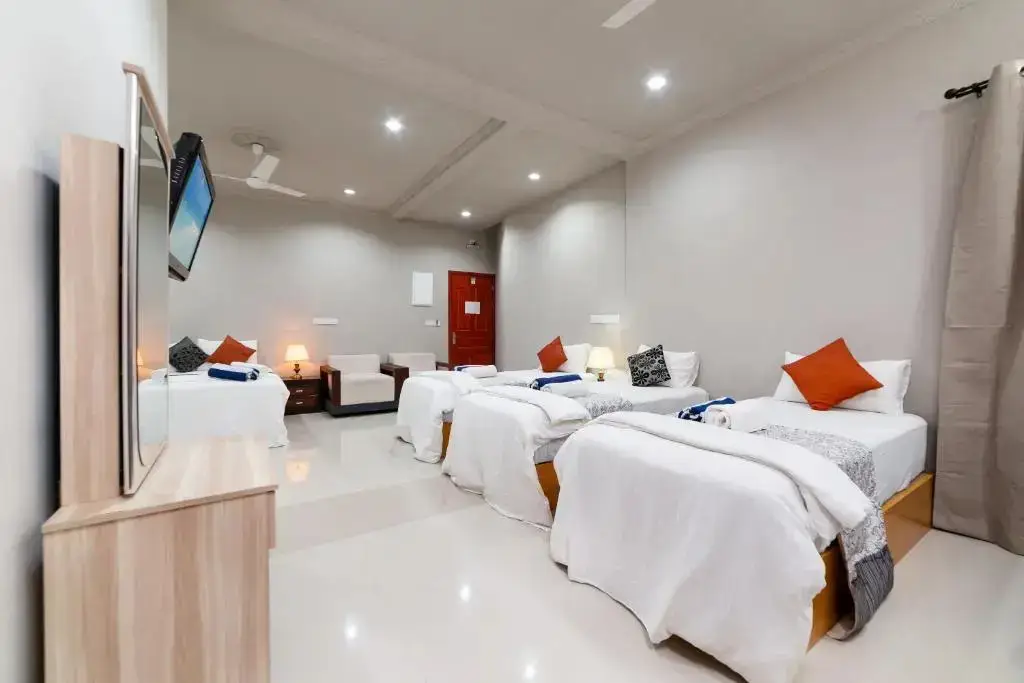 Атолл Алиф-Алиф: Ukulhas Inn
