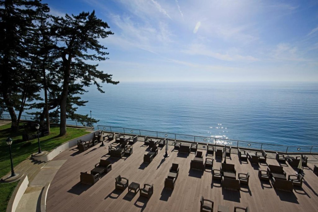 Кобулети: Отель Castello Mare Hotel