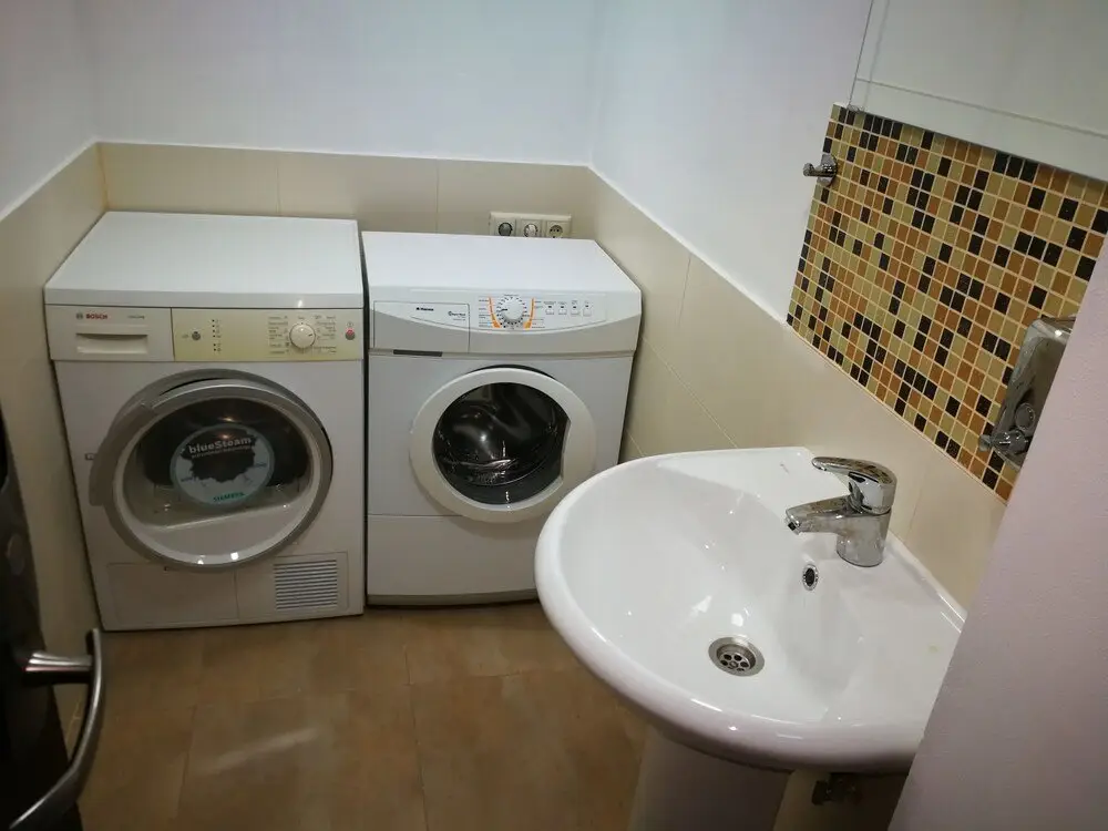 Санкт-Петербург: V&M Sleepbox Hostel