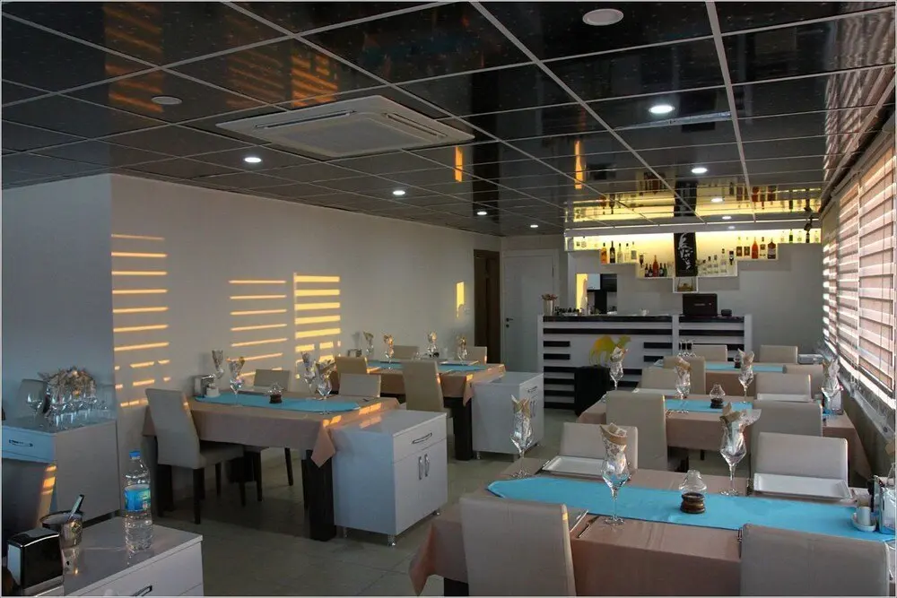 Мут: Deveci Otel