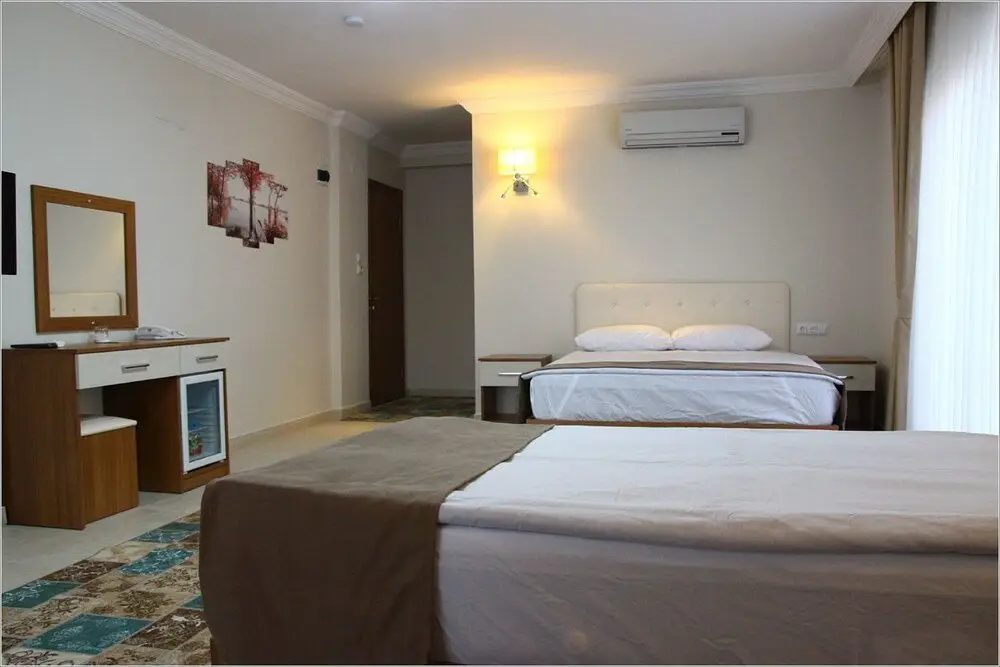 Мут: Deveci Otel
