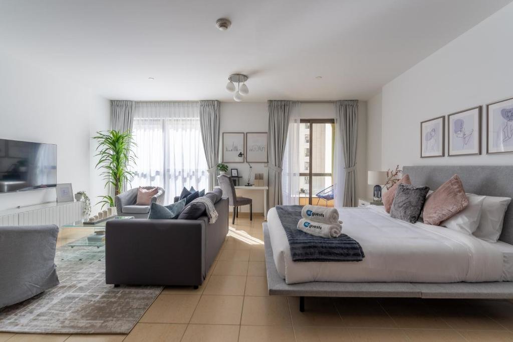 HiGuests - Charming Studio Apartment in Murjan 2 — фото 1