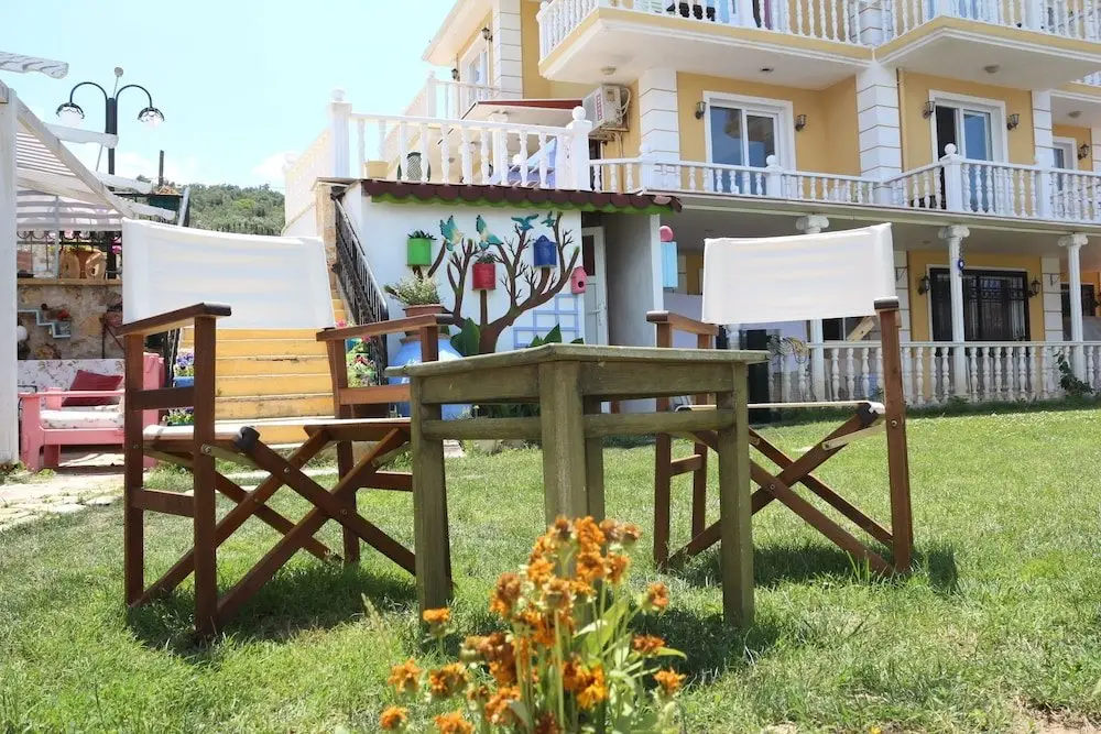 Айвалык: Gunes Pension