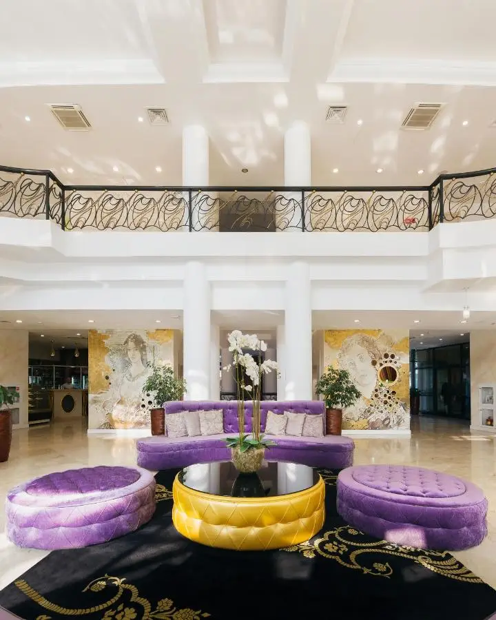 Сочи:  Отель Звёздный Wellness & Spa