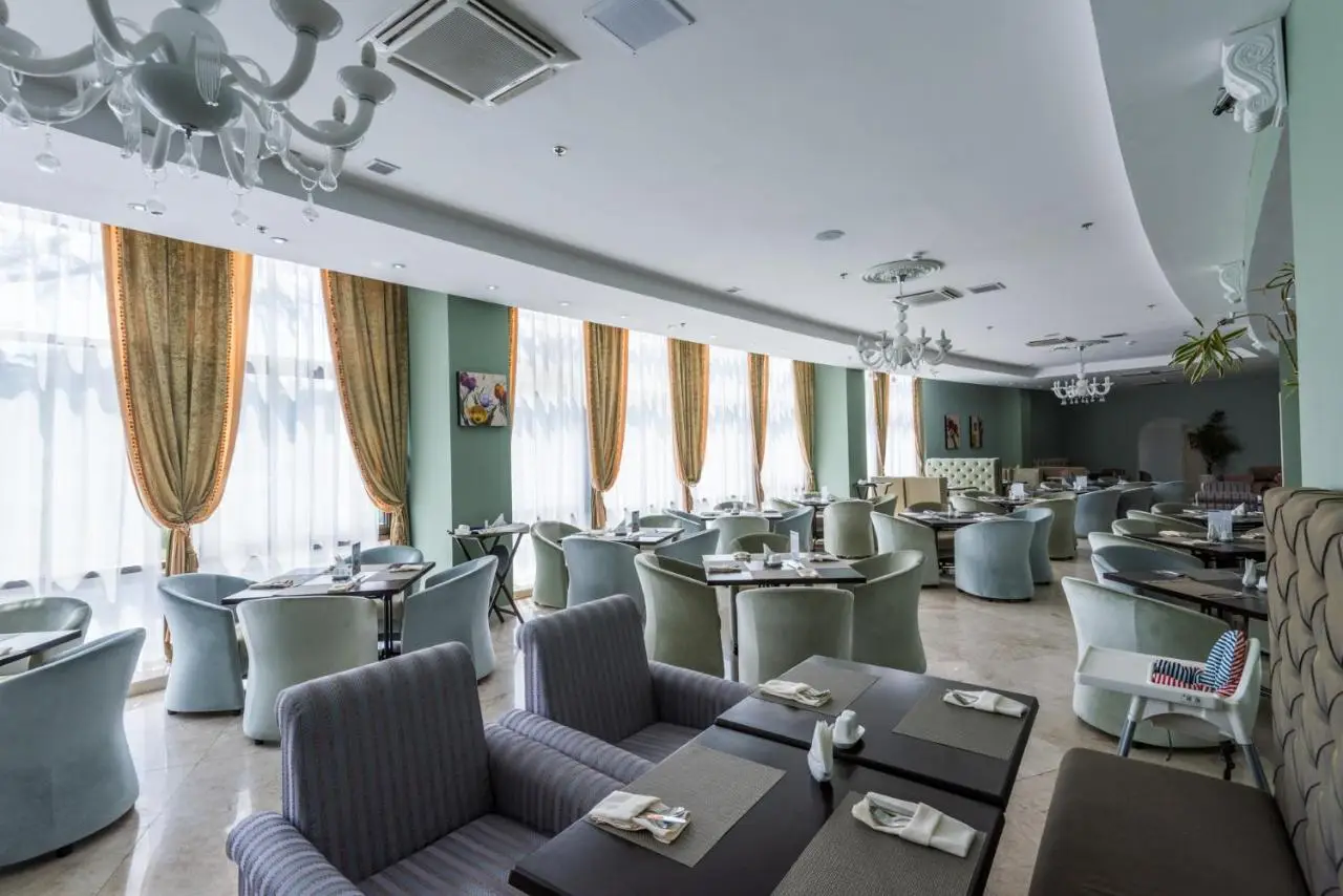 Сочи:  Отель Звёздный Wellness & Spa